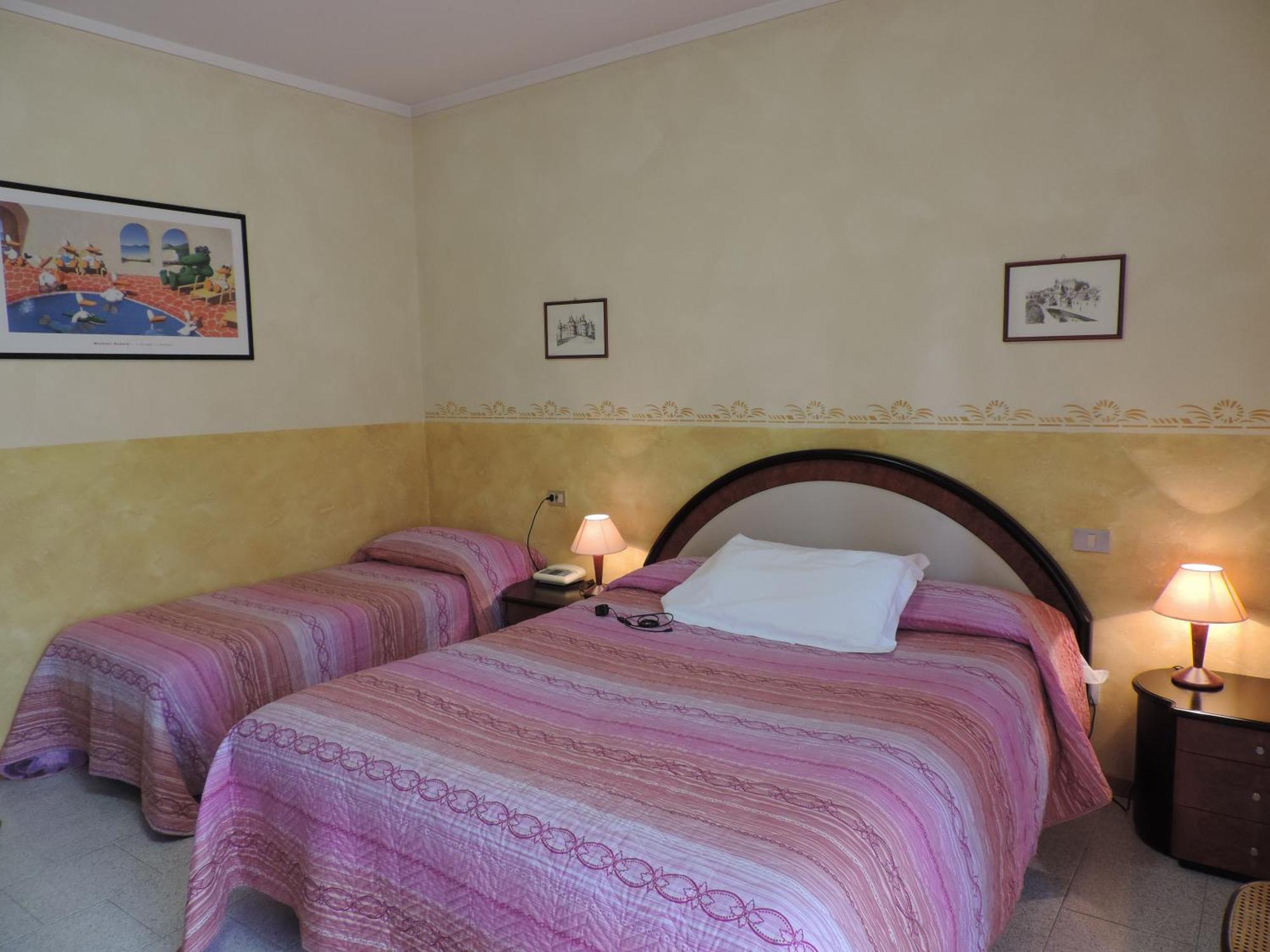 Hotel Aquamaris Sala Baganza Exteriér fotografie