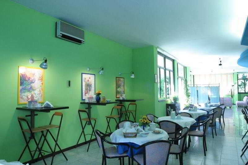 Hotel Aquamaris Sala Baganza Exteriér fotografie